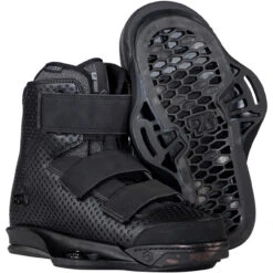 Liquid Force Apex Wakeboard Package W/ Hook 6X Boots - 2023 -Hot Sale Surf Shop IMG 6374 26583.1671655394