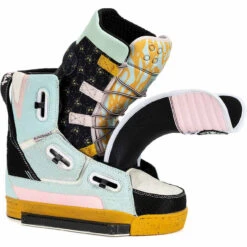 Slingshot Copycat Women's Wakeboard Boots - 2023 -Hot Sale Surf Shop Slingshot 2023 Copycat Womens Wakeboard Boot Liner Opened 54525.1661177448